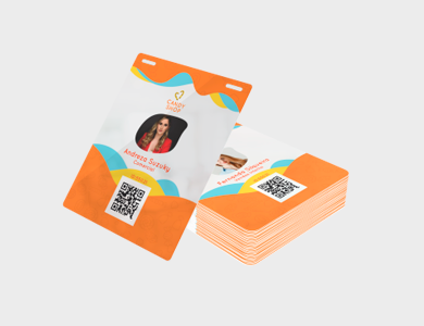 Credencial com Dois Furos Presilha Dados Variáveis PVC 0,3mm branco 11,5x14cm - 4x4 - 1 unid